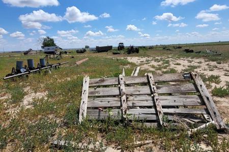 Residential 233 Acre for Sale in Boone, Colorado