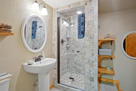 Home for Sale 25 Cottonwood Tr. La Veta, Colorado