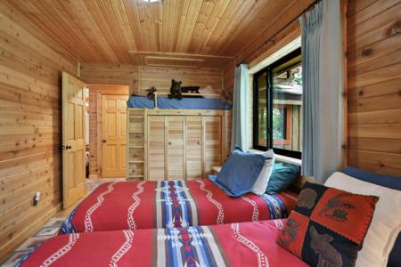 Home for Sale 25 Cottonwood Tr. La Veta, Colorado