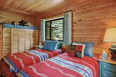 Home for Sale 25 Cottonwood Tr. La Veta, Colorado